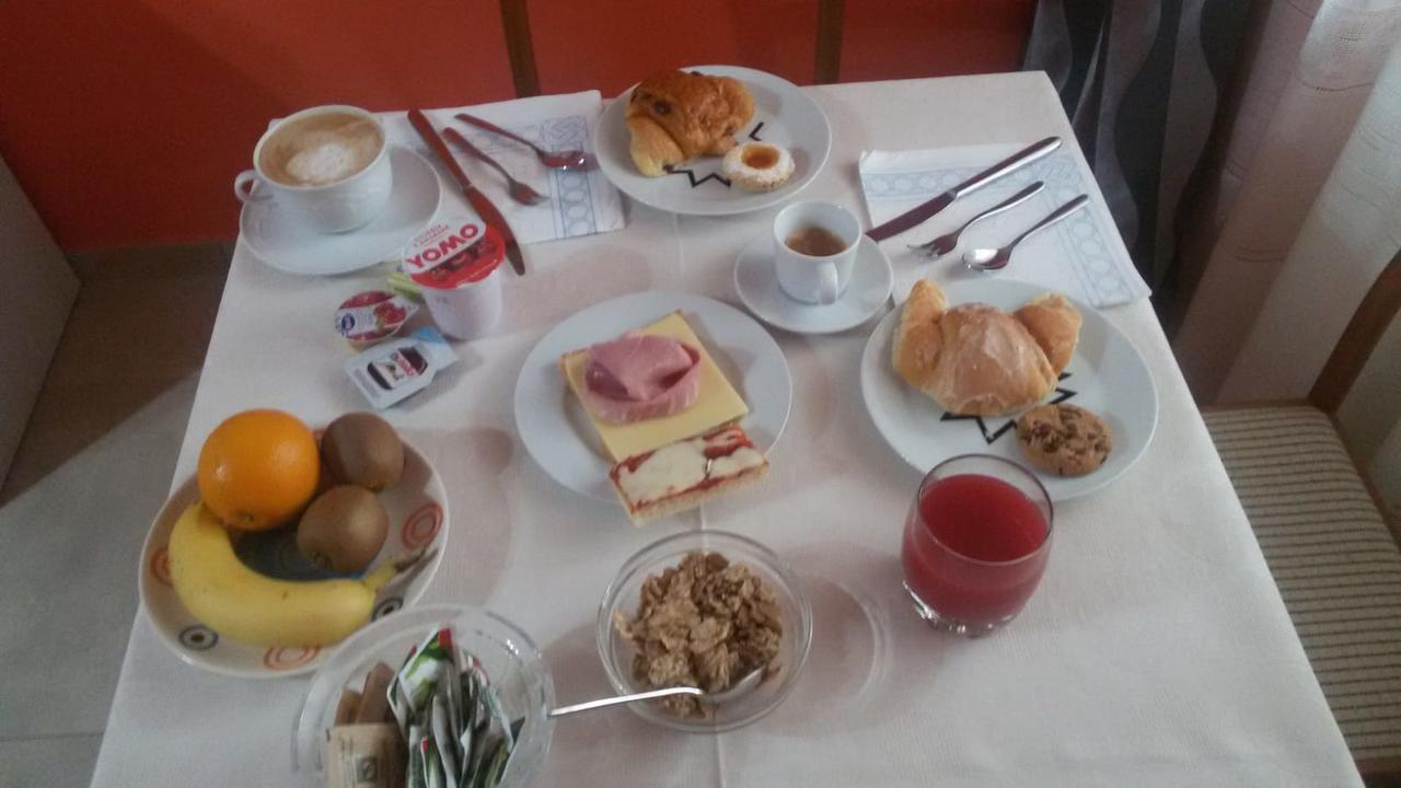 Da Laura Bed and Breakfast Lucca Buitenkant foto